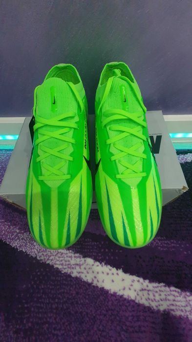 Професионални Футболни Стоножки Nike Air Zoom Mercurial Vapor XV Elite