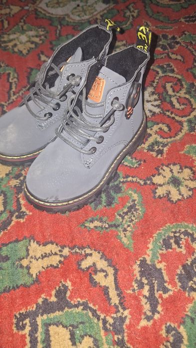 Детские обуви 26-27 размер новые