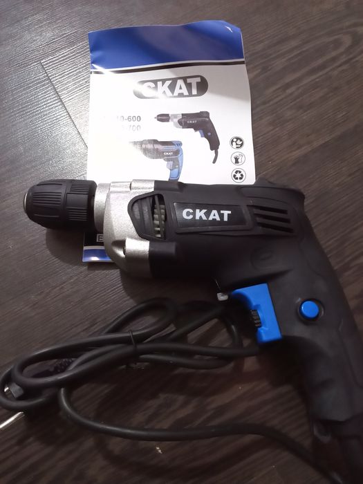 Дрель электрическая