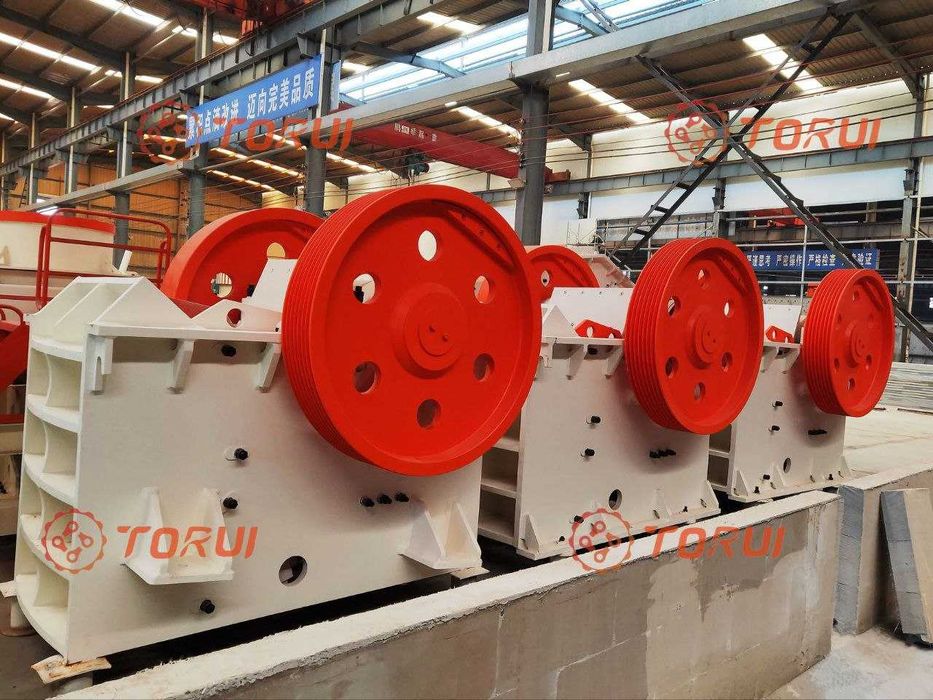 Щёковая дробилкаTR500*750