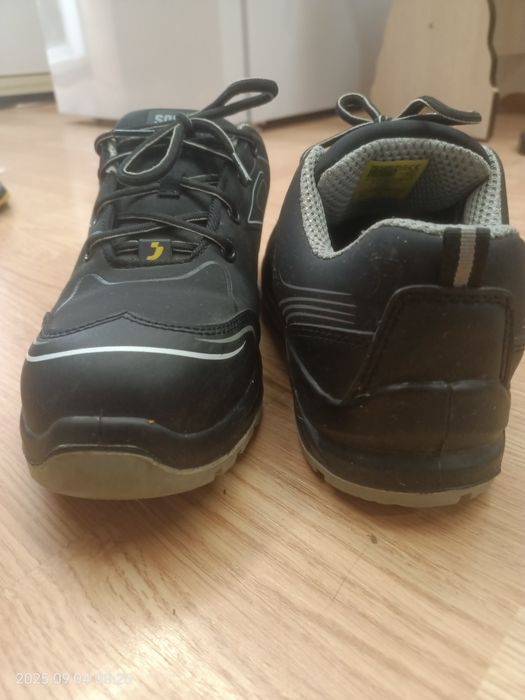 Специальная Защитная обувь