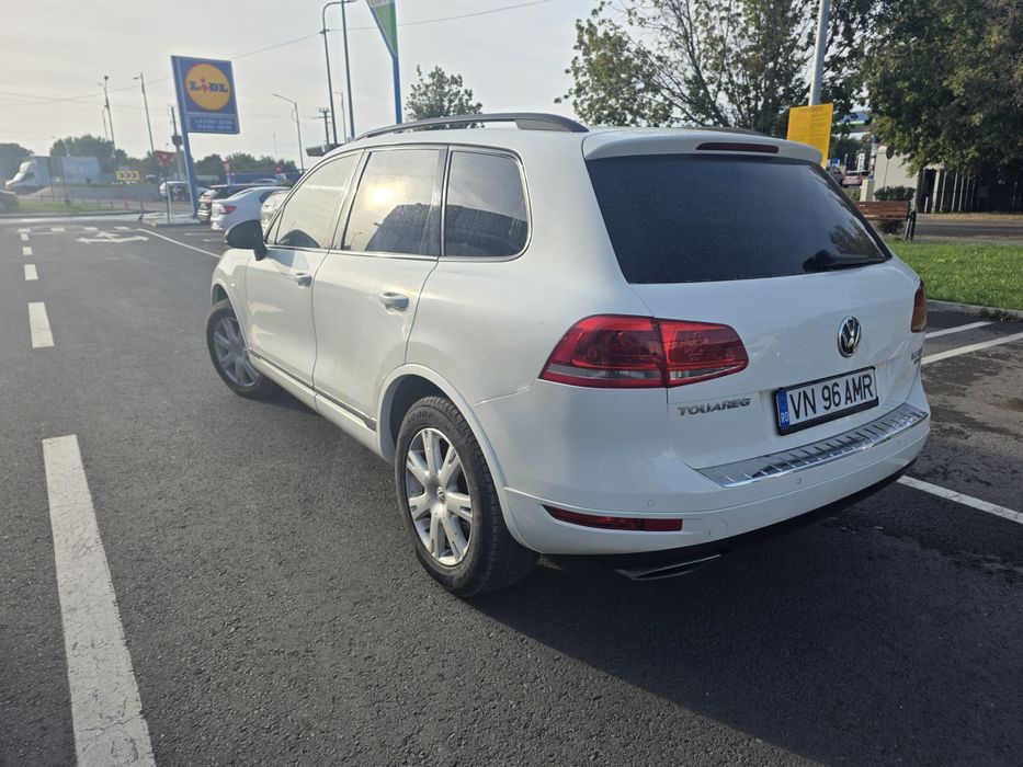 VOLKSWAGEN Touareg 2012 — imagine 9