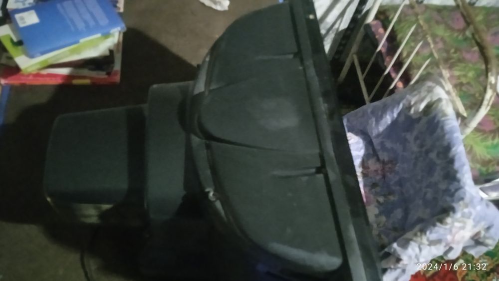 Televizor sotiladi srochna kim oladi