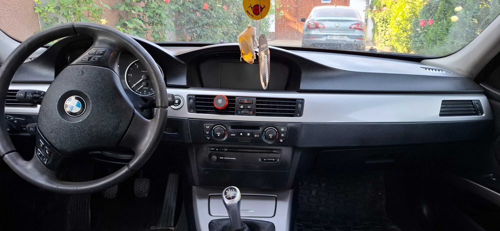 Bmw E90 318D An 2006