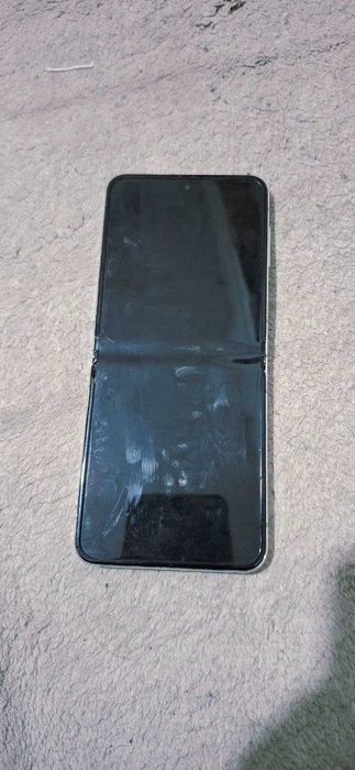Samsung z Flip 5