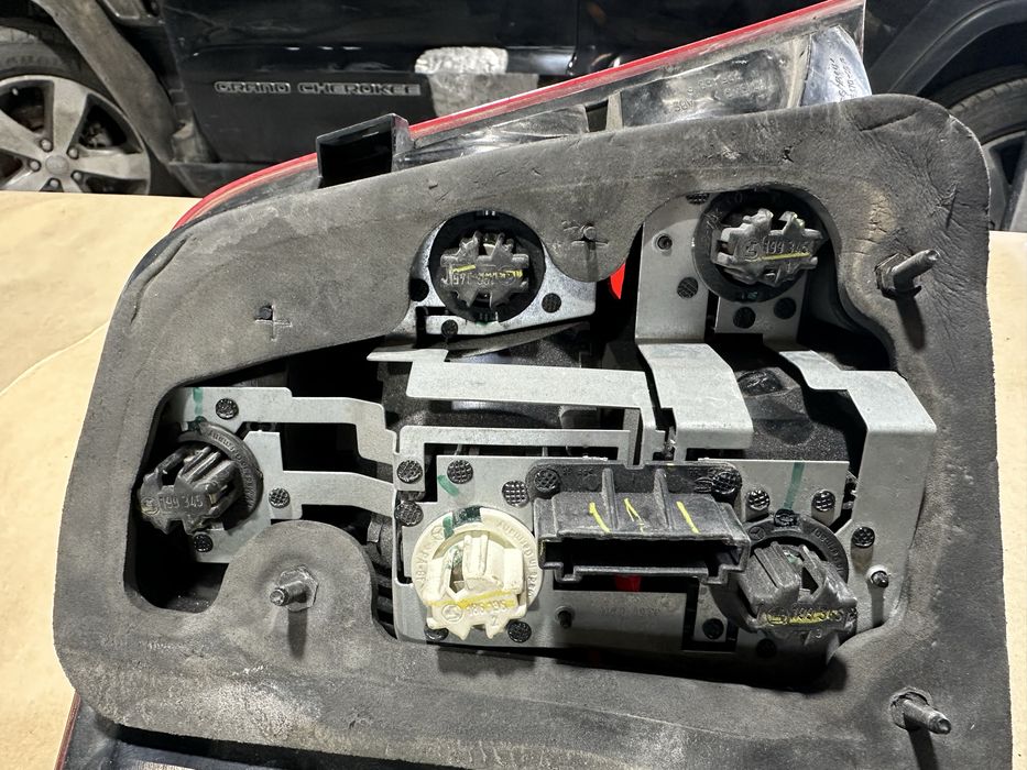 ML 164 стопове Л и Д