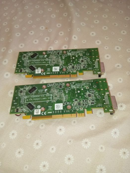 Vand 2 placi video Radeon