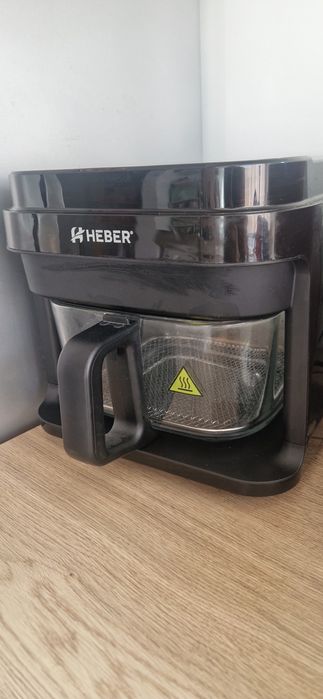 Friteuza cu aer cald Heber®, Milano, gratar din inox, 5.5L, recipient gatire din sticla termorezistenta, 8 programe, 1200W, Air fryer Gama 2025
