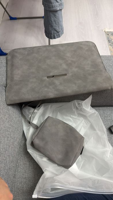 MacBook air 13 M2 256