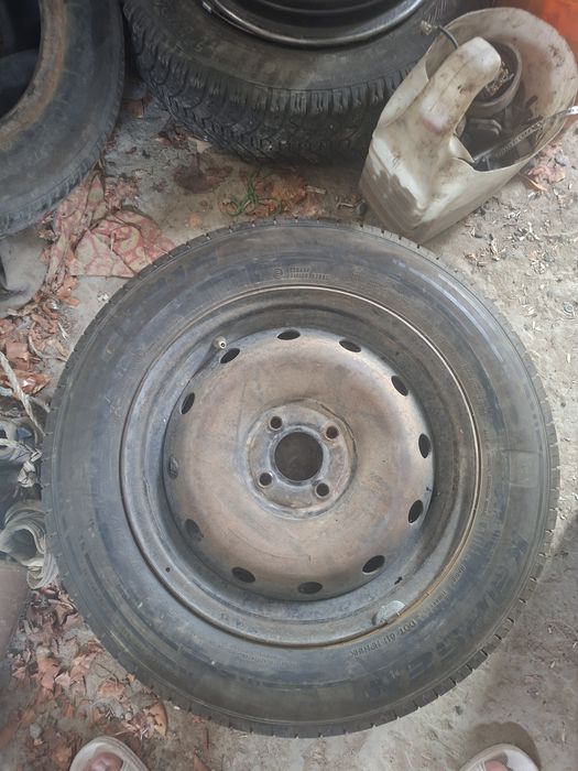 Kapsen 195/65/R15 балон с дисками на ларгус