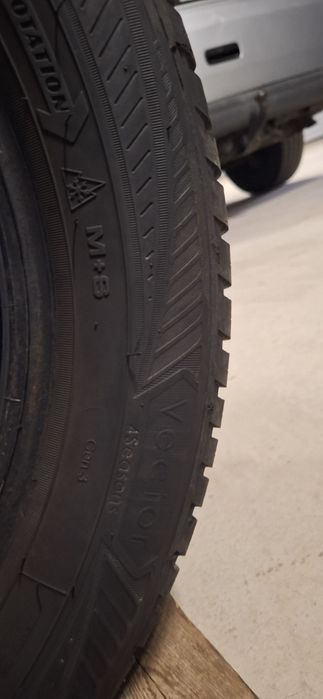 DOT2024! 205 55 16 Goodyear vector 4seasons