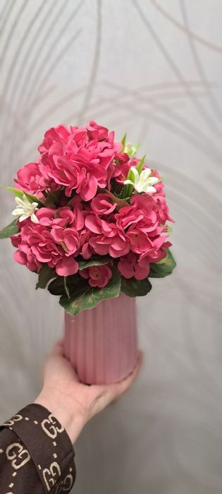 Geran gulidan kompozitsiya