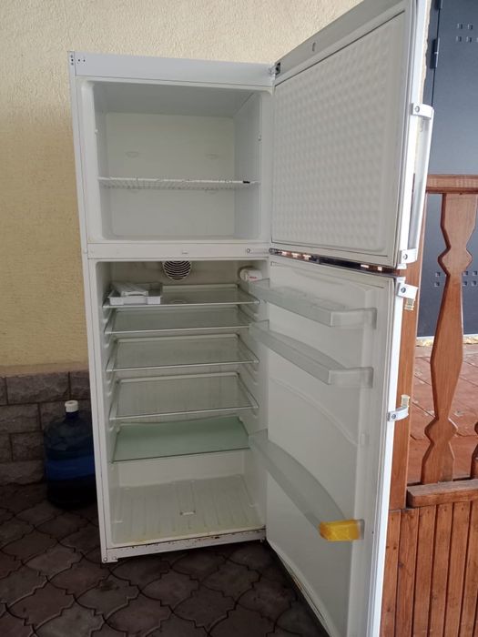 Холодильник Bosch