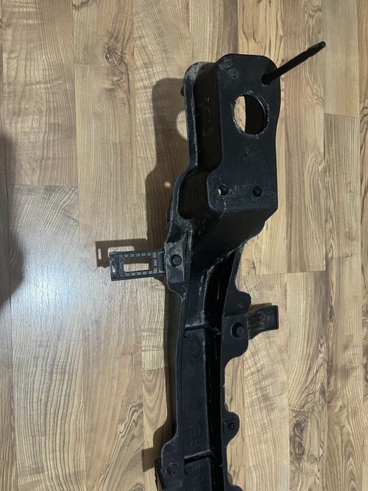 Продам усилитель бампера