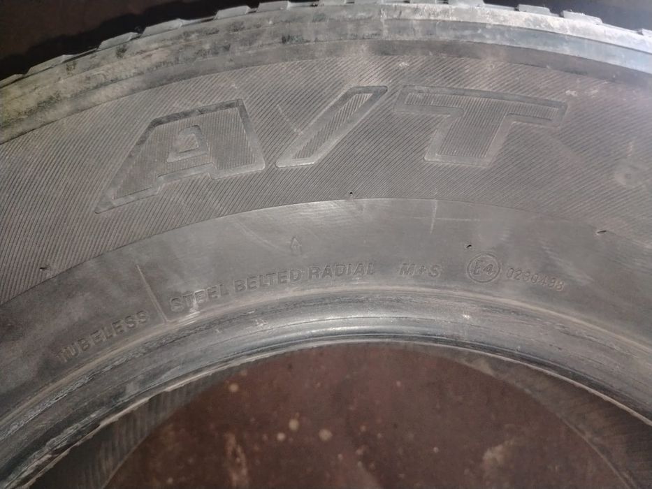Продам резину на R 17