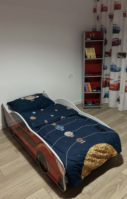 Vând mobila dormitor - baieți