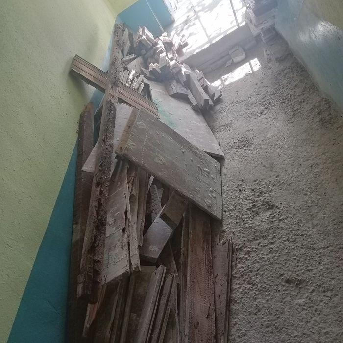 Черный потолок тахталари сотилади