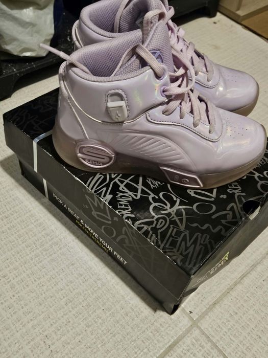 Боти Skechers за момиче