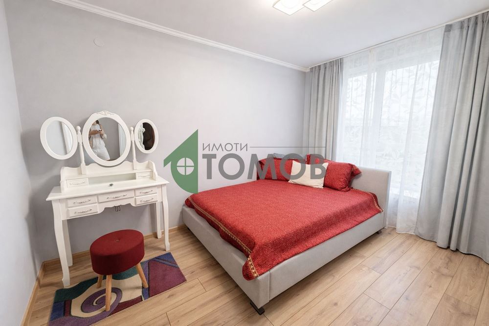 Напълно обзаведен и ремонтиран двустаен апартамент в кв. Железник