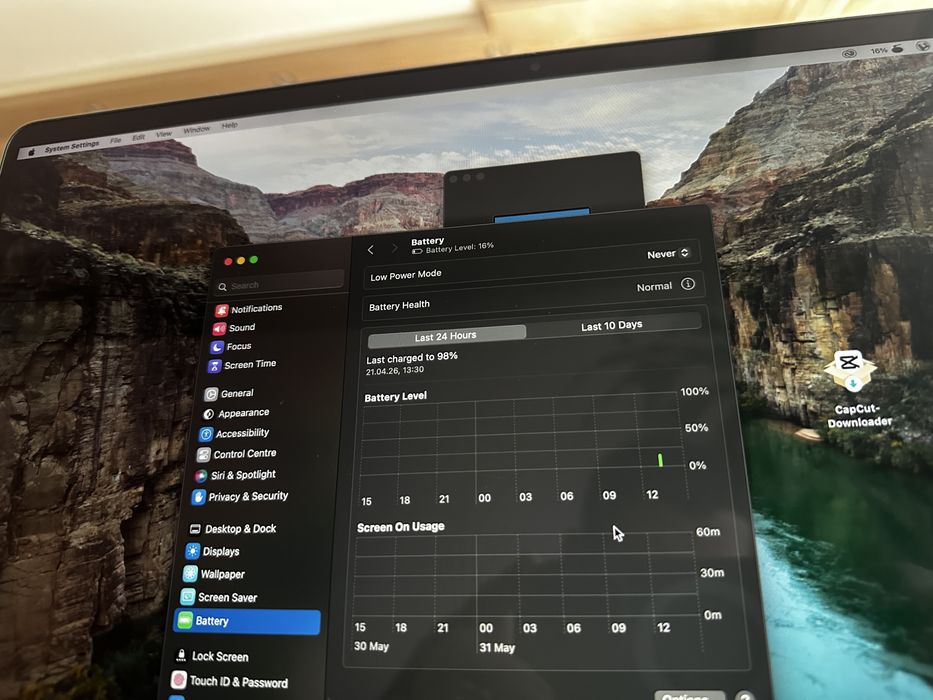 Macbook pro 2019 16inch i9-9980hk rx5500 8GB VRAM 16GB ram 1TB SSD