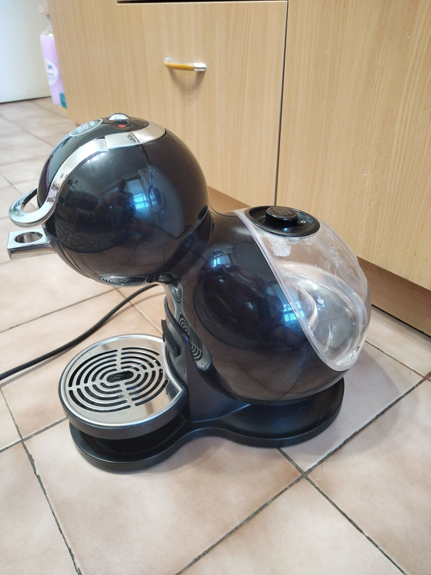 Автоматична кафемашина Dolce Gusto. . Долче густо гр. Русе Търговия на ...