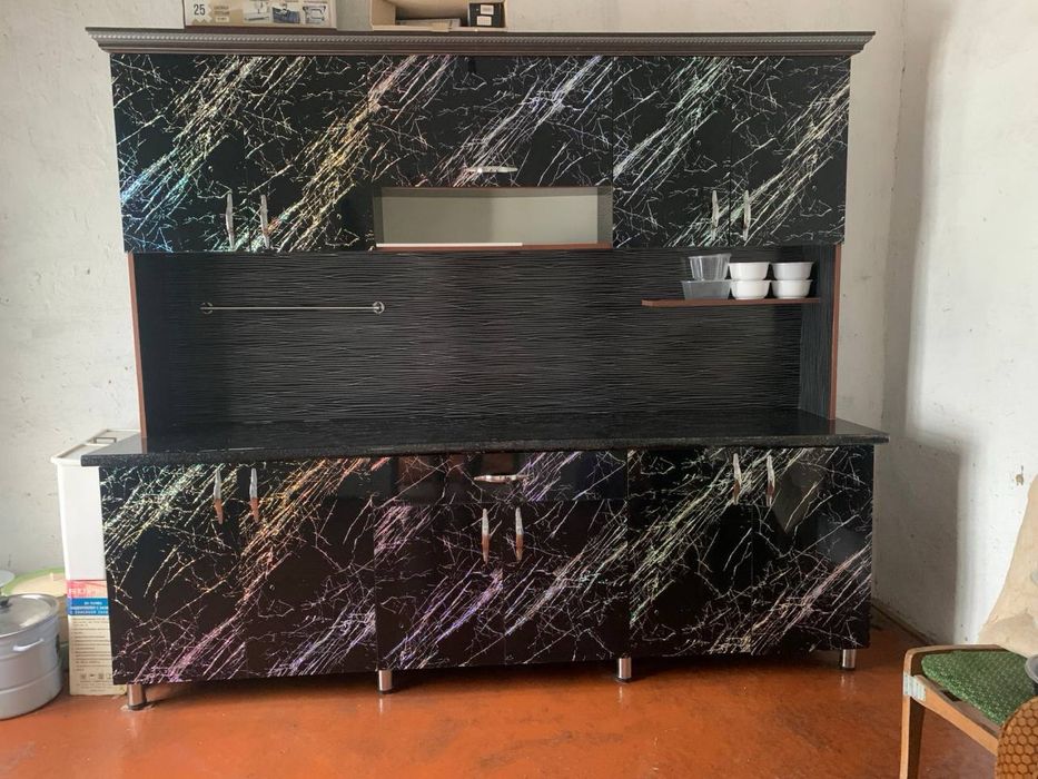 Кухонный мебел   Гарнитура