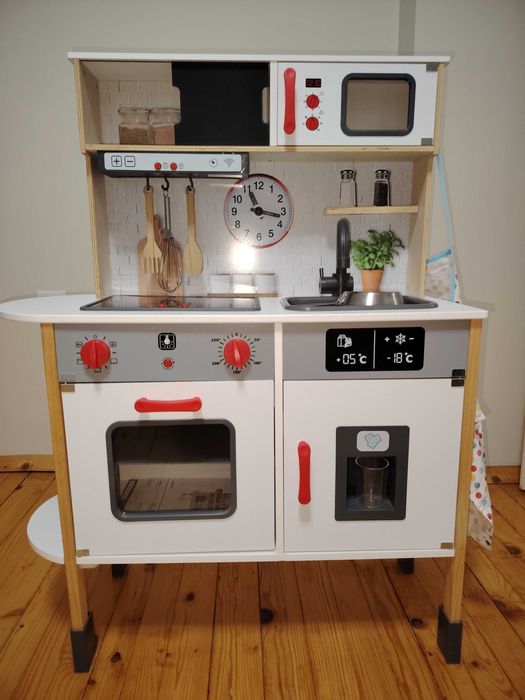 Детска дървена кухня ,Лидъл,