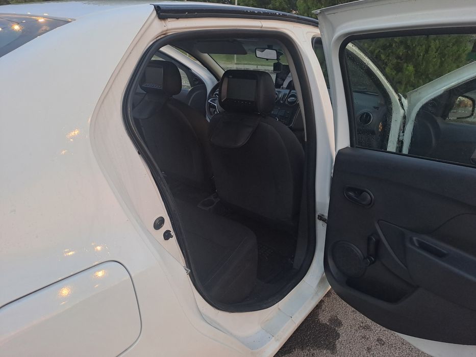 DACIA Logan 2020 — imagine 4
