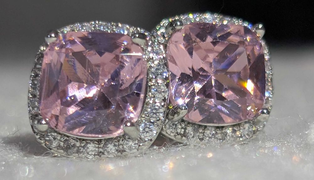 Серьги гвоздик розовые