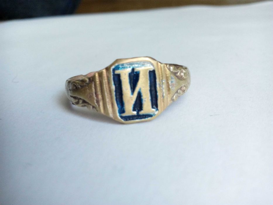 Стар пръстен печат с буква Л , с буква И , с буква П