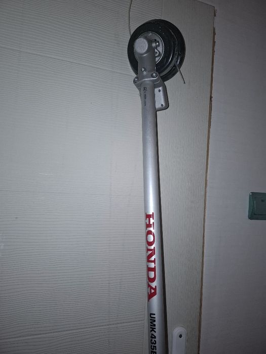 Бензинов тример Honda