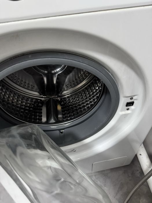 Продам стиральную машинку