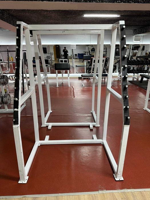 Стойка для приседаний / жимов универсальная