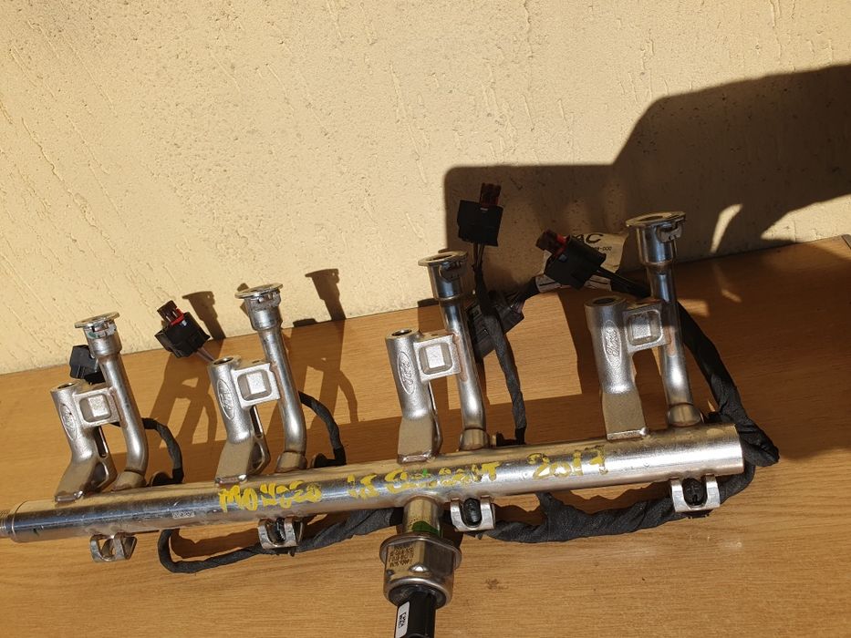 Rampa injectoare Ford Mondeo 5,  1.5  cu Senzor