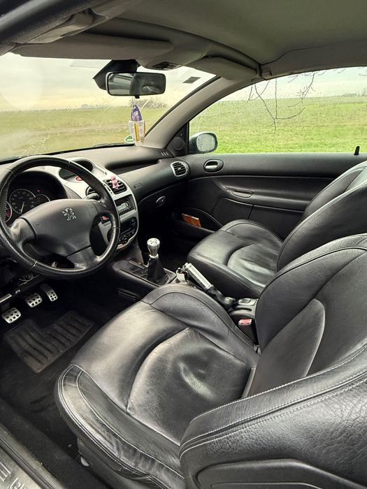 Vand peugeot 206 cc decapotabil