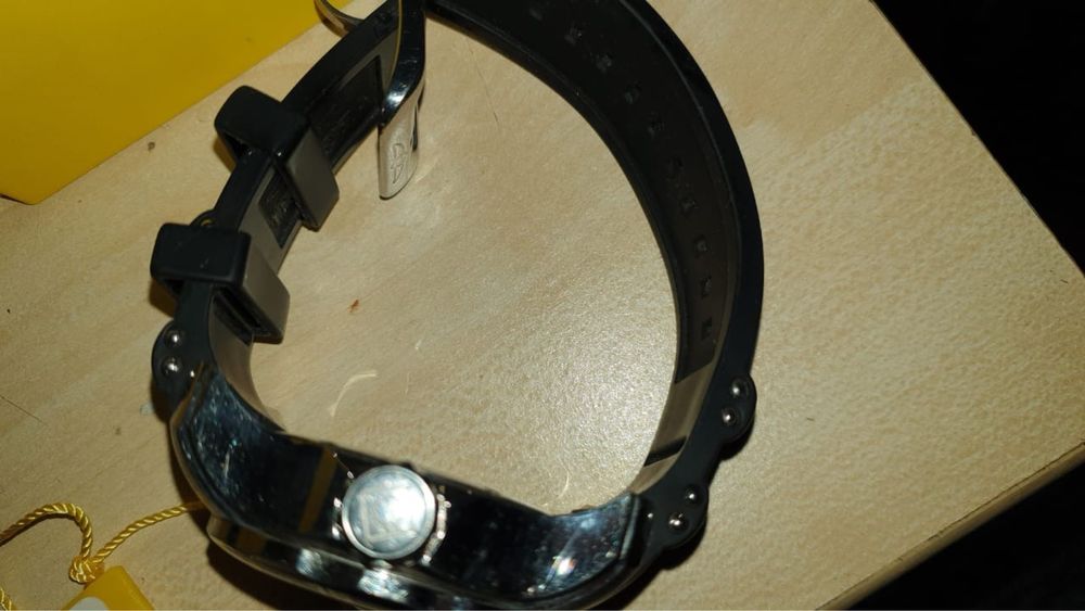 часы наручные мужские