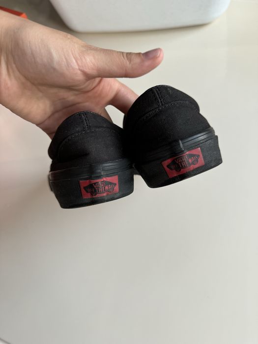 Слипоны Vans в хорошем состоянии