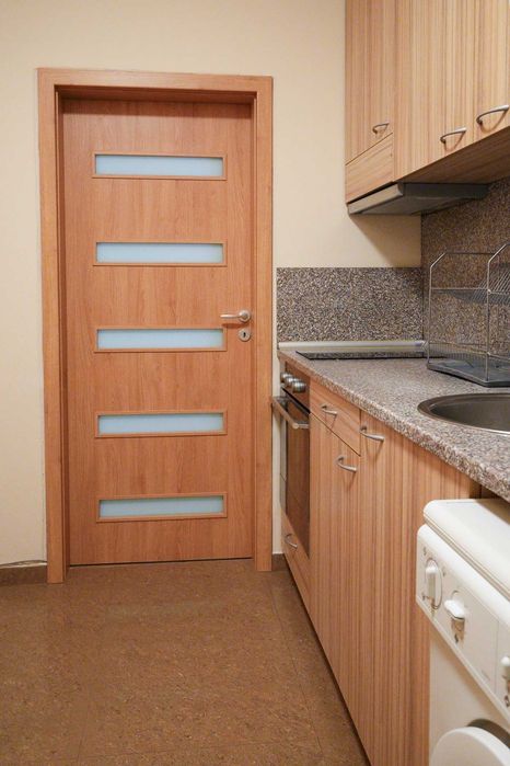 Дава се под наем Двустаен апартамент в София, Център - 61 кв.м за 399 € - Снимка #2