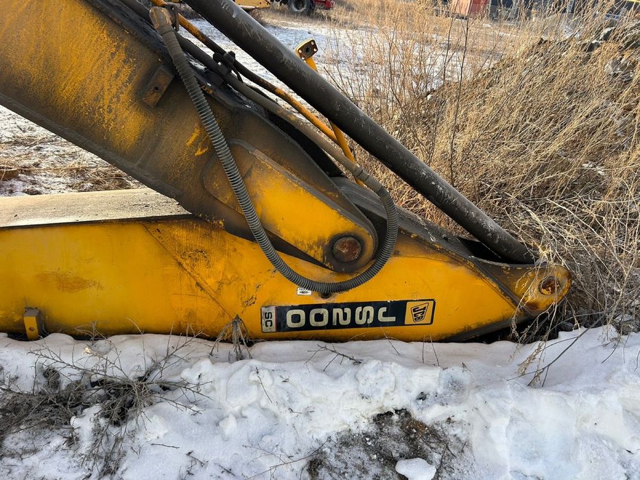 Продам гусеничный экскаватор JCB на зап части
