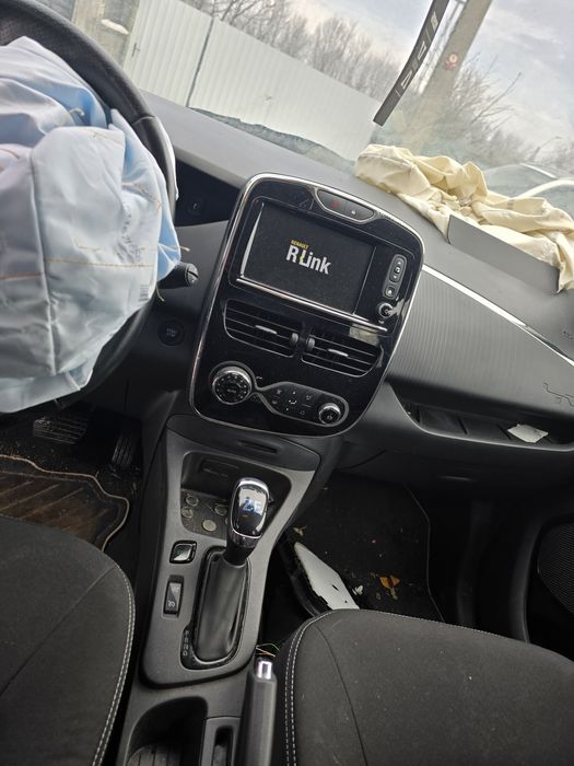 Dezmembrez Renault Zoe 2019