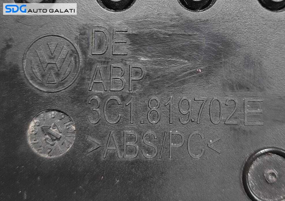 Grila Gura Aer Aerisire Ventilatie Bord Dreapta Volkswagen Passat CC 2008 - 2012 Cod 3C1819702E [N1187]