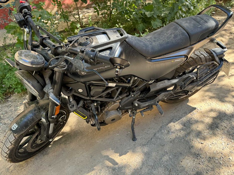 Новый без пробега Husqvarna Svartpilen 250(Швеция)2023 г.