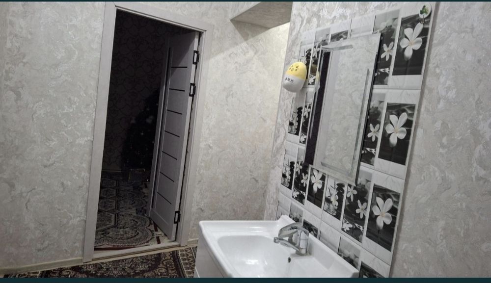 урганч шахрида 3 хонали квартира сотилади
райцентр бозо