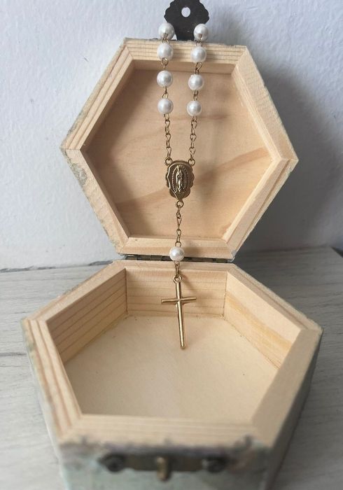 Уникална кутия за кръщене/ ценности