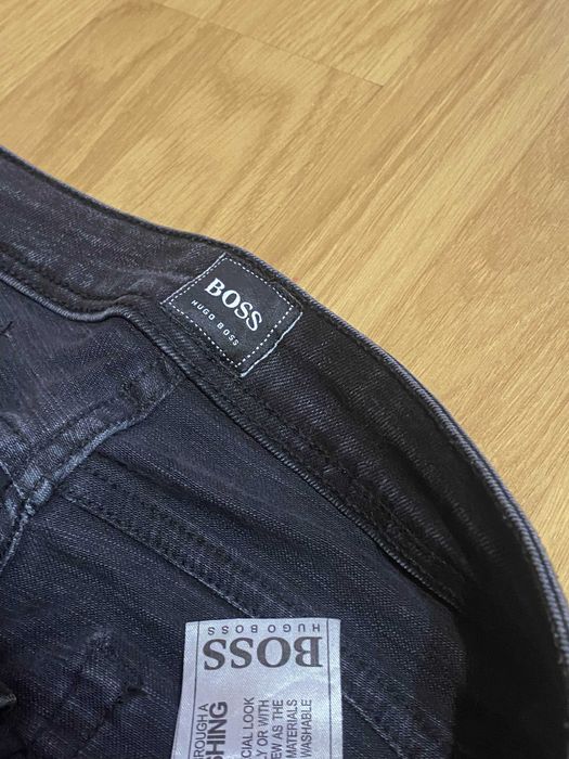 Blugi Hugo Boss barbati