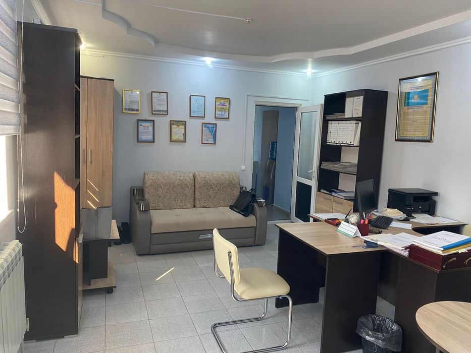 Продаётся торговое здание