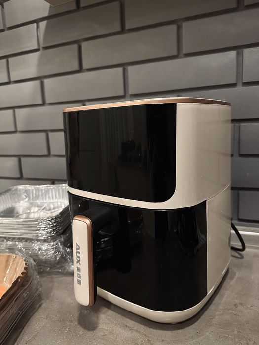 Аэрогриль AUX новая