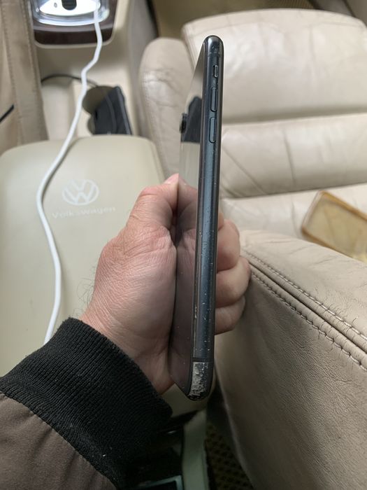 iPhone XR 64gb 72%