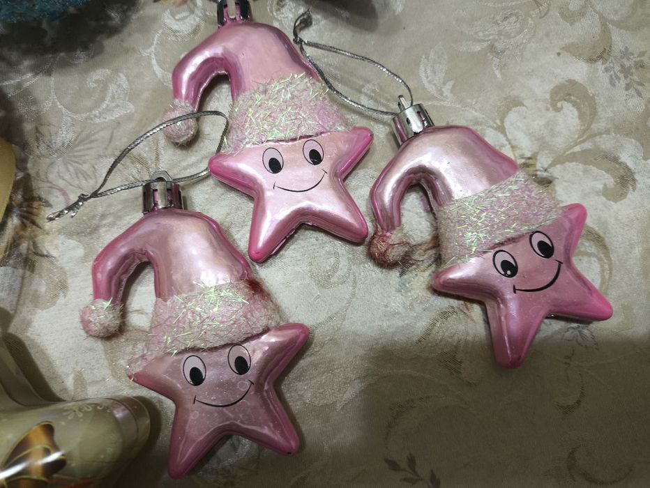 Новогодние игрушки,