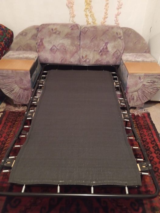 Продам диван 15000